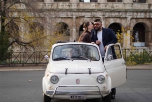 Fiat 500 vintage car tour with pro photographer in Roma