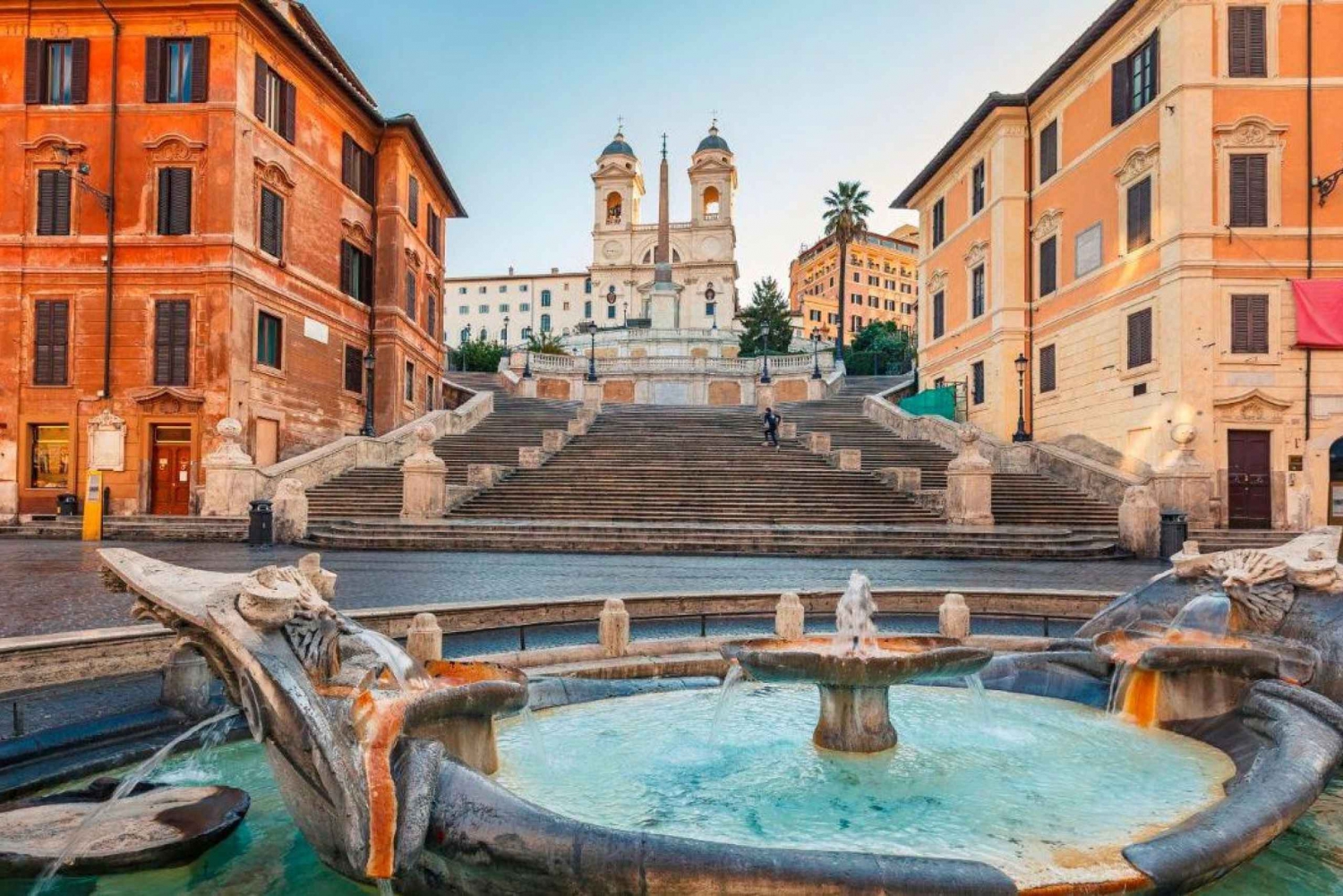 Marvel-at-Romes-Illuminated-Fountains