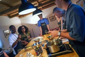 Rome: Fresh Pasta-Making Class with Local Italian Chef