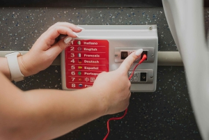 En bus à arrêts à arrêts multiples : visite en arrêts multiples de Rome et transfert en bus