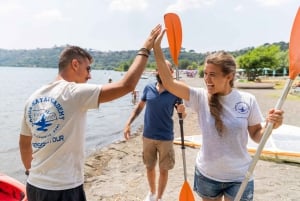 From Rome: Castel Gandolfo Kayak and Swimming Lake Tour