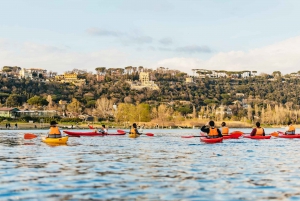 Rome: Popes' Lake, Kayak Tour with Swimming & Roman Pizza
