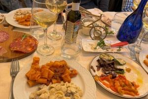 From Rome: Frascati Wine Tour with Lunch and Vineyard tour