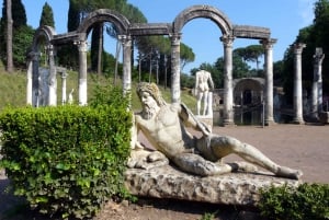From Rome: Hadrian's Villa & Villa d'Este Day Trip & Lunch