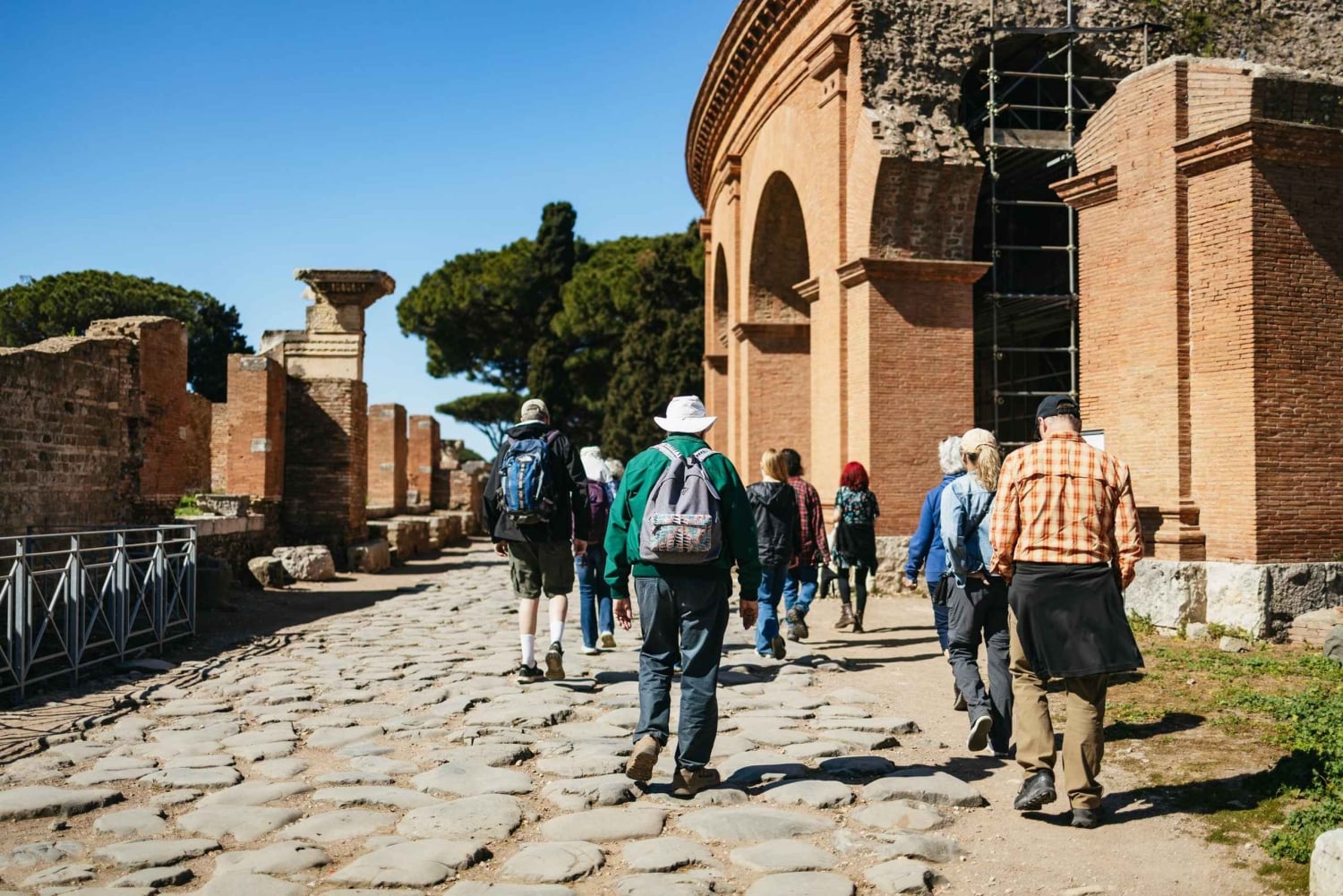 Da Roma: Ostia Antica: escursione guidata di mezza giornata in treno