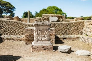 Da Roma: Ostia Antica: escursione guidata di mezza giornata in treno