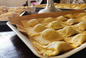 Da Roma: Masterclass sulla pasta e tour del vino in vigna