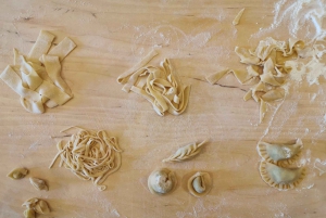 Da Roma: Masterclass sulla pasta e tour del vino in vigna