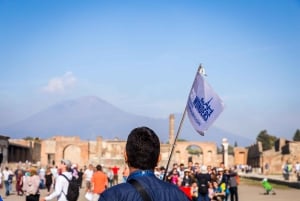 From Rome: Pompeii, Amalfi Coast and Positano Day Trip