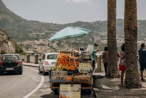 From Rome: Pompeii Tour with Archaeologist & Amalfi Coast