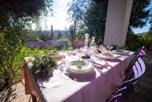 Roomasta: Lämpöiset lähteet, maatilalounas ja kyläretki