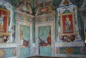 Desde Roma: Excursión guiada de un día a los Jardines de Tivoli y la Villa Adriana