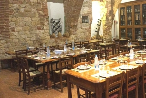 From Rome: Tuscany, Montepulciano Tour with Wine & Lunch