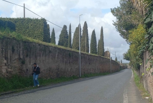Rome: Appian Way Golf Cart Tour with Roman Catacombs Entry