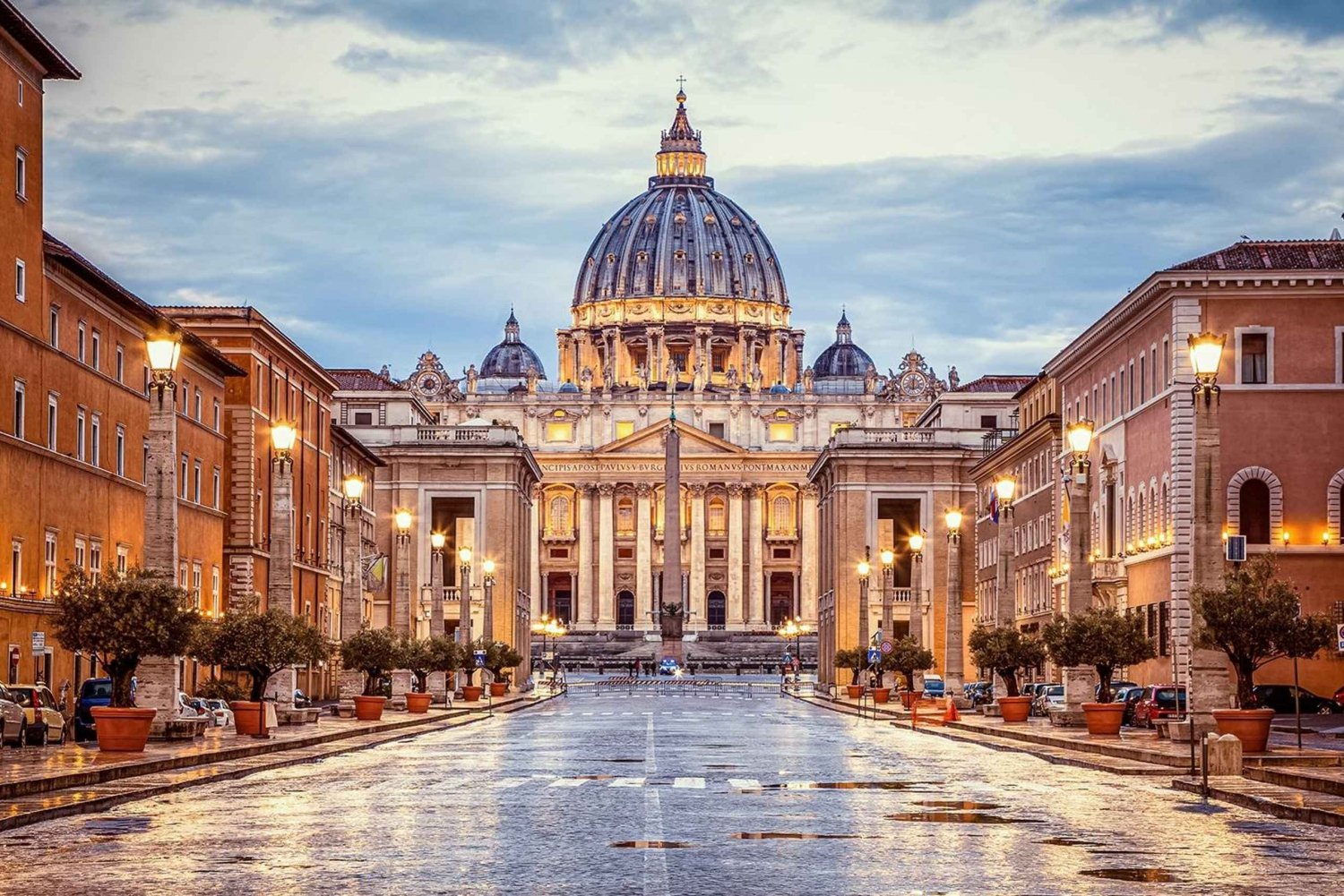 Roma: Visita a fondo de la Basílica de San Pedro con guía turístico