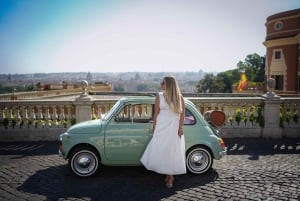 ラ・ドルチェ・ヴィータ：クラシックなフィアット 500 でローマを巡る