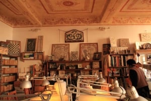 ローマのトラステヴェレ地区でのモザイク制作ワークショップ