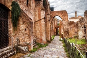 Old Rome Highlights, Vatican City, Pantheon Private Car Tour