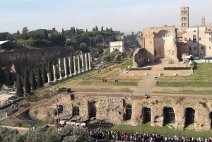 Palatinuskukkula ja Forum Romanum -kierros nopealla sisäänkäynnillä