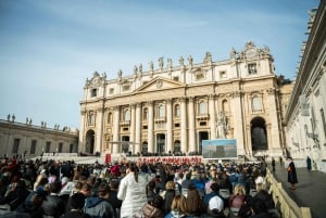 ROME: PAPAL AUDIENCE EXPERIENCE