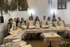 Warsztaty kulinarne: makaron i tiramisù z winem na Piazza Navona