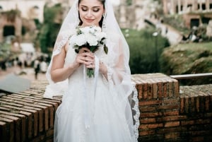 Photo Shoot in Rome with Vespa And Vintage Fiat 500 Options
