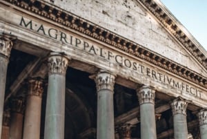 Photo Shoot in Rome with Vespa And Vintage Fiat 500 Options