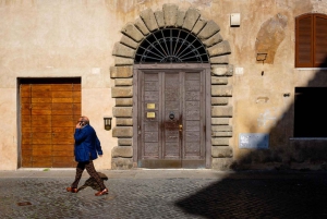 Yksityinen Rooman nähtävyyksien kiertoajelu: 2,4 tai 8 tuntia paikallisen oppaan johdolla.