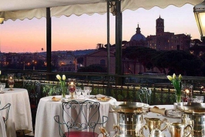 Private Rome Squares Walk & Colosseum View Dinner