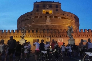 Rome: Night E-Bike Tour with Pizza Option