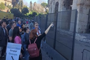 Rome: Colosseum, Palatine Hill, & Roman Forum Walking Tour
