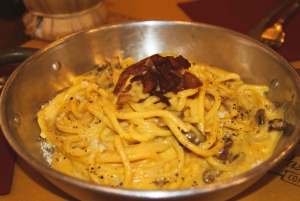 Rome & Milan: Cooking class & wine pairing at Come Na Vorta