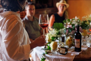 Disfruta de la campiña romana: cata de vino exclusiva