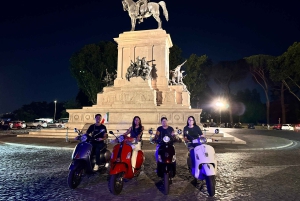 Roma: passeio de 1 hora de Vespa como passageiro com motorista local