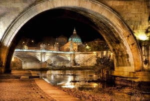 Rome in 2 hour: Private Golf Cart nighttime Sightseeing Tour