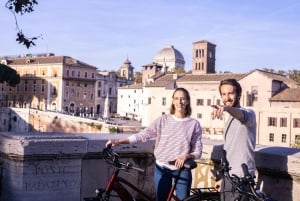 Rome: 3.5-Hour Small Group E-Bike Tour