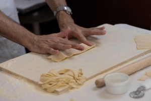 Roma: Clase de cocina 3 en 1 de Fettuccine, Ravioli y Tiramisú