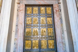 Rome: 3 Papal Basilicas Guided Tour with Minivan Transfers