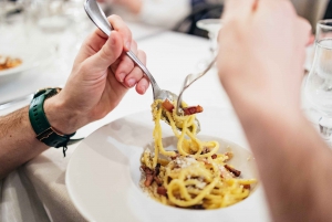 Rome: Food Tour with Unlimited Food & Barolo Wine