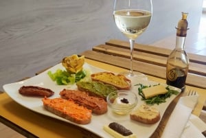 Rome: Food Tour with Unlimited Food & Barolo Wine