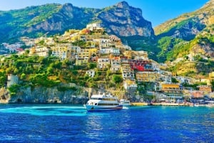 ローマ：アマルフィ海岸＆ポジターノ日帰りツアー（海岸クルーズ付き）