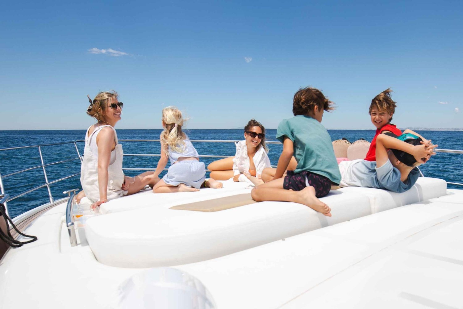 Rome: Amalfi Coast Private Yacht Tour with Train & Transfer