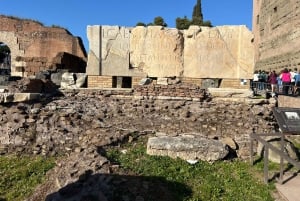 Rome: Ancient Rome Storytelling Tour with Guide