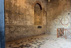 Rome: Ancient Rome Storytelling Tour with Guide