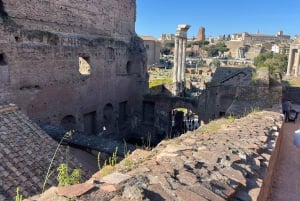 Rome: Ancient Rome Storytelling Tour with Guide