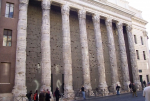 Rome and Art: Michelangelo, Raphael, Bernini, Caravaggio