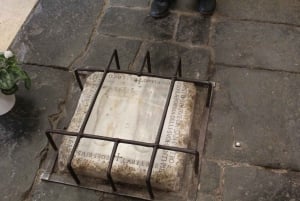 Rooma: Appian Way ja katakombit VIP-kierros, jossa on hotellin nouto.