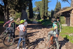 Rooma: Appian Way, Aqueducts, & Catacombs E-Bike opastettu kierros.