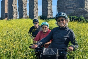 Rooma: Appian Way, Aqueducts, & Catacombs E-Bike opastettu kierros.
