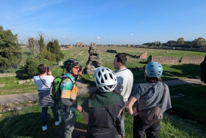 Rooma: Appian Way, Aqueducts, & Catacombs E-Bike opastettu kierros.